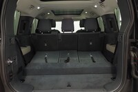 Land Rover Defender vaihtoauto
