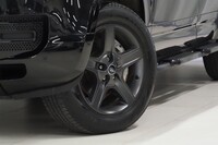 Land Rover Defender vaihtoauto
