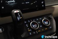 Land Rover Defender vaihtoauto