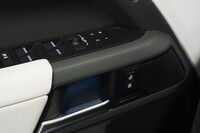 Land Rover Defender vaihtoauto