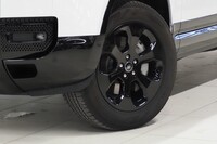 Land Rover Defender vaihtoauto