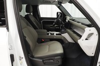 Land Rover Defender vaihtoauto