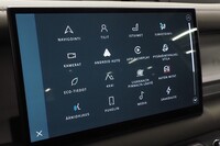 Land Rover Defender vaihtoauto