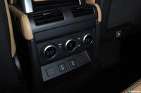 Land Rover Defender vaihtoauto