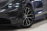 Porsche Taycan vaihtoauto