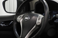 Nissan Navara vaihtoauto