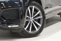 Jaguar F-PACE vaihtoauto