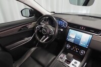 Jaguar F-PACE vaihtoauto