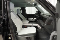 Land Rover Defender vaihtoauto