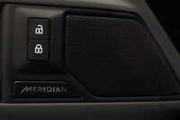 Land Rover Defender vaihtoauto