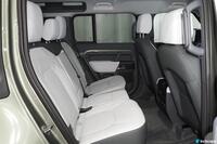 Land Rover Defender vaihtoauto