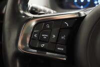 Jaguar F-PACE vaihtoauto