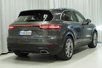 Porsche Cayenne vaihtoauto