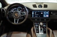 Porsche Cayenne vaihtoauto
