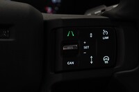 Land Rover Defender vaihtoauto