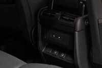 Land Rover Defender vaihtoauto