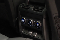 Land Rover Defender vaihtoauto