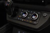 Land Rover Defender vaihtoauto