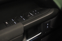 Land Rover Defender vaihtoauto