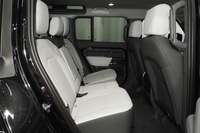 Land Rover Defender vaihtoauto