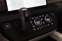 Land Rover Defender vaihtoauto