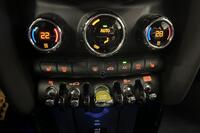 Mini Hatchback vaihtoauto