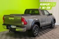 Toyota Hilux vaihtoauto