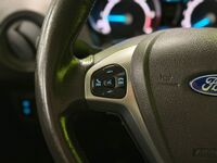 Ford Transit Courier vaihtoauto