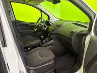 Ford Transit Courier vaihtoauto