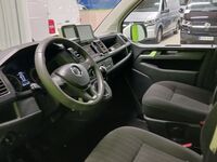 Volkswagen Caravelle vaihtoauto