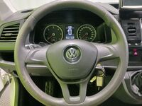 Volkswagen Caravelle vaihtoauto