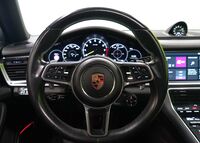 Porsche Panamera vaihtoauto