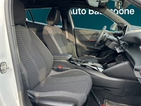 Peugeot e-2008 vaihtoauto