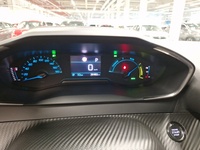 Peugeot e-2008 vaihtoauto