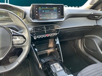 Peugeot e-2008 vaihtoauto