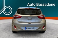 Hyundai i30 5d vaihtoauto
