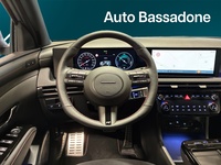 Hyundai TUCSON Hybrid vaihtoauto