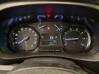 Opel Vivaro vaihtoauto