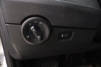 Volkswagen Caravelle vaihtoauto