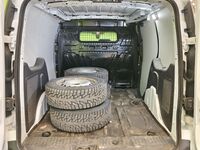 Ford Transit Connect vaihtoauto