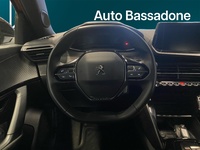 Peugeot e-2008 vaihtoauto