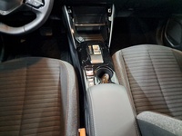 Peugeot e-2008 vaihtoauto