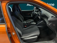 Peugeot e-2008 vaihtoauto