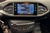 Peugeot 308 vaihtoauto