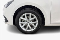 SEAT Leon Sportstourer vaihtoauto