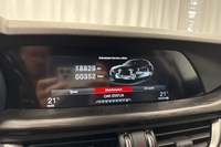 Alfa Romeo Stelvio vaihtoauto