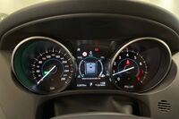 Jaguar F-PACE vaihtoauto