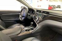 Toyota Camry vaihtoauto