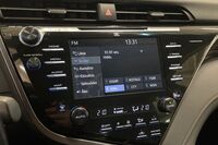 Toyota Camry vaihtoauto