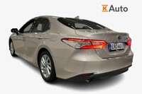 Toyota Camry vaihtoauto